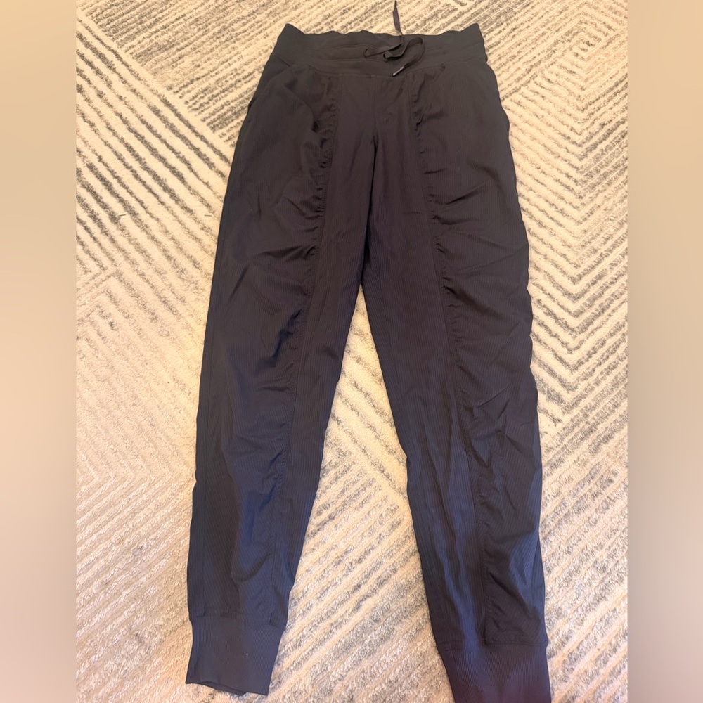 Lululemon pants